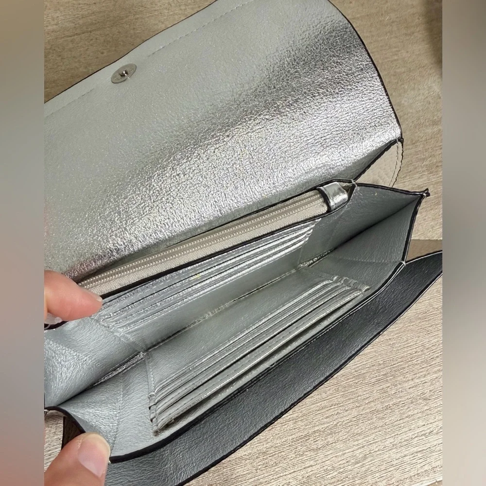 NWT Steve Madden Wallet Brandie Style Cream Grey Pebble Women Brand New